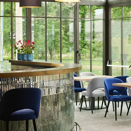 Hotell Hotel Zator